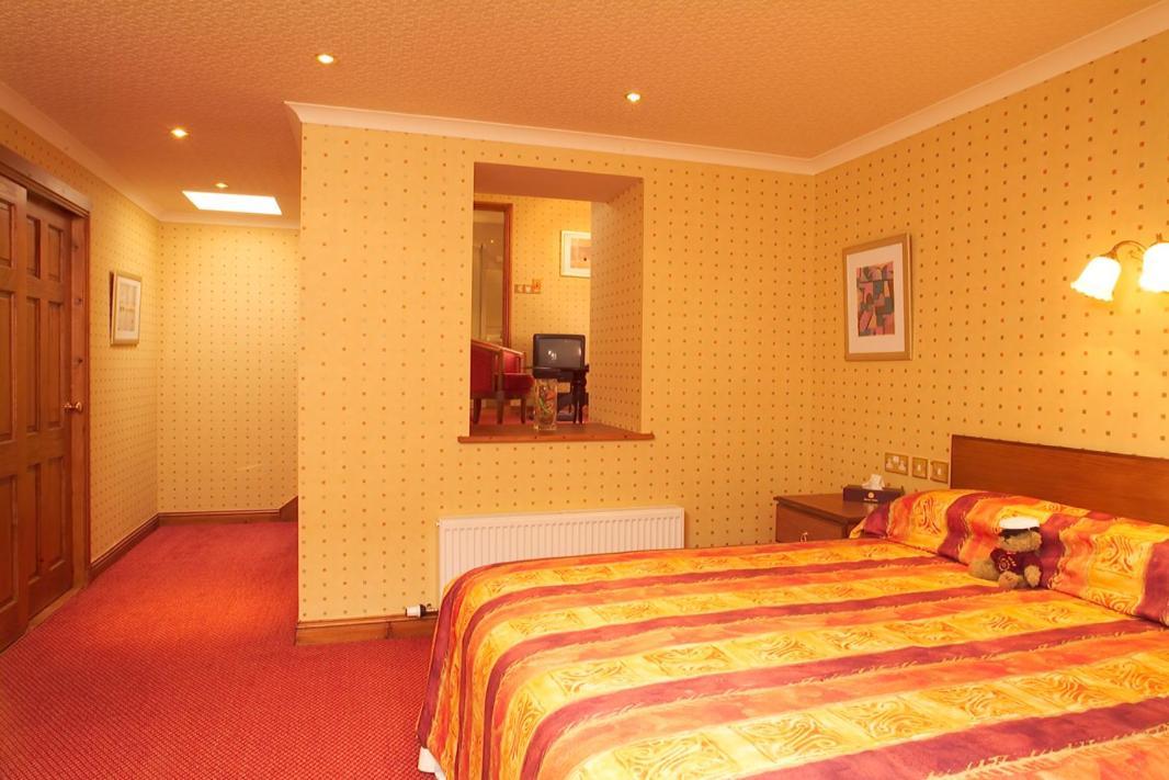 The Mariner Hotel Абердин Екстер'єр фото